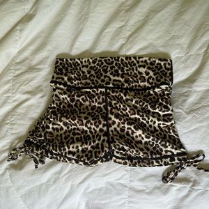 Zyia Active Cheetah Brilliant Double Scrunchy Hustle
Shorts